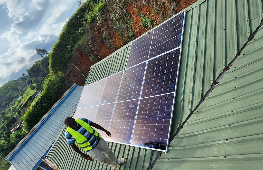 5KW Hybrid Solar System